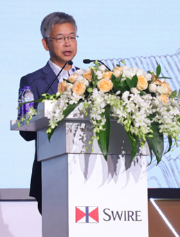 北京大学国家发展研究院黄益平教授分享了创新驱动下的中国经济。