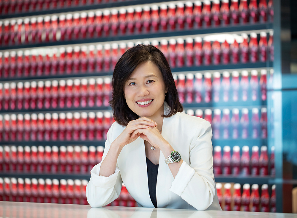 太古可口可乐总裁苏薇入选“2024 福布斯中国杰出商界女性100”。