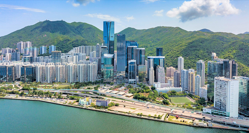 太古地产立足香港，50年“创流不息”。图为太古地产总部所在地太古坊。